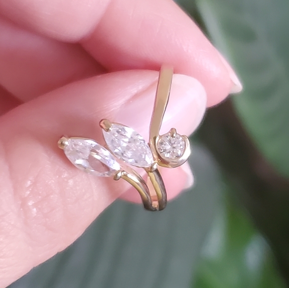 Jewelry - Ring size 8
